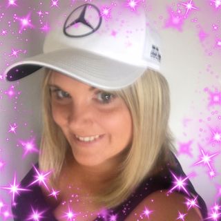 Caroline Griffiths's avatar