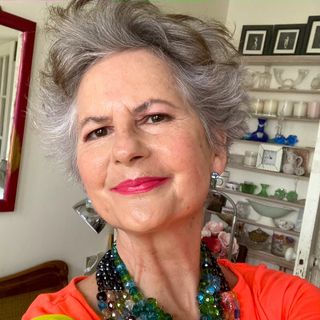 Mari MacKenzie's avatar