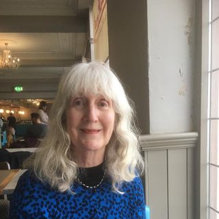 Susan Thomson's avatar