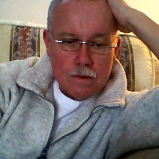 Wojciech Twardy's avatar