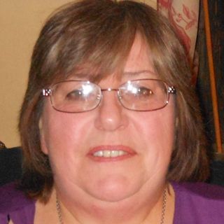 Pauline Tracey's avatar