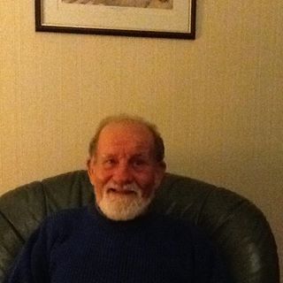 Kenneth Lewis's avatar