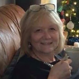 Marian Ridgard's avatar