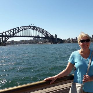 Gill Pirie's avatar