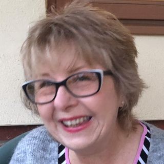 Shirley Bascombe Crane's avatar