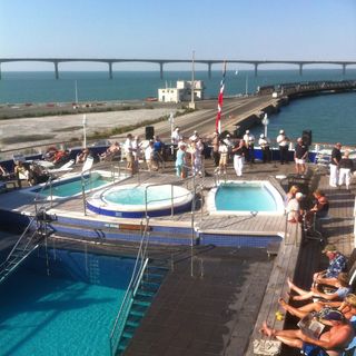 Beverly Crow's avatar