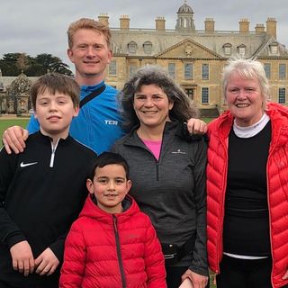 Helen Lloyd Jones's avatar