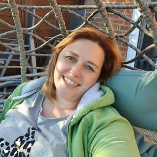 Jazmin Davies's avatar