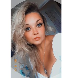 Larissa Turvey-Lambert New X's avatar