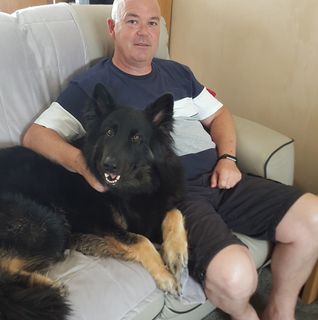 Tony Jordan's avatar