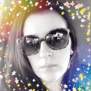 Becky Robinson's avatar