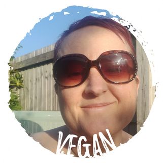 Helen Roberts's avatar