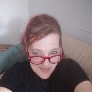 Jo Devenport's avatar