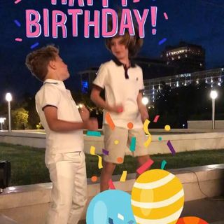 Elina Howard's avatar