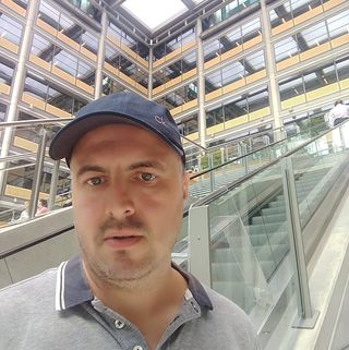 Medveschi Adrian Mihai's avatar