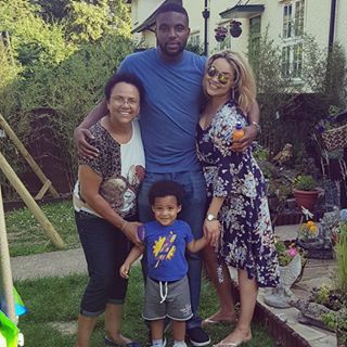 Leona Cleverly's avatar