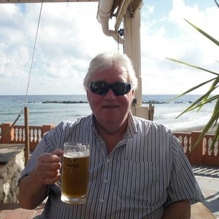 Paul Andrews's avatar