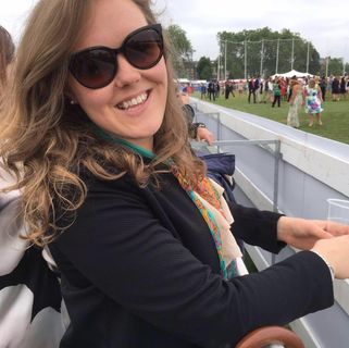 Louise Iberson-Hurst's avatar