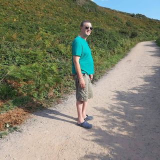 Clive Eccleston's avatar