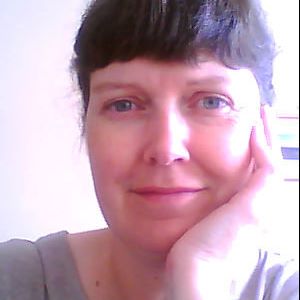 Michele Hardacre's avatar