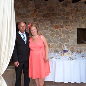 Mary Hewitt's avatar