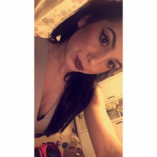 Chloe-louise Totterdell's avatar