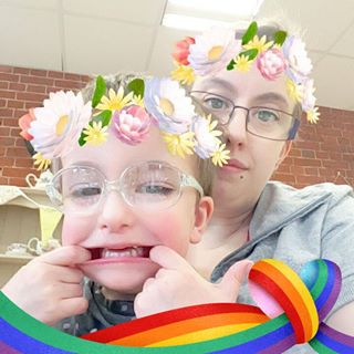 Emily Jayne Barton's avatar