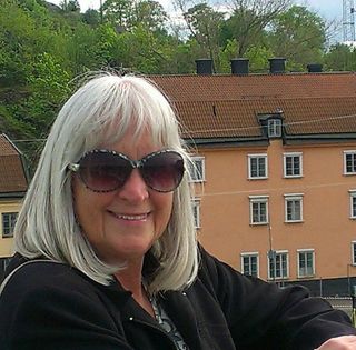 Annette Richards's avatar