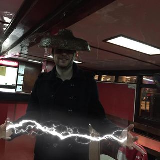 Dan Scholey's avatar