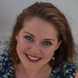 Caroline Casey's avatar