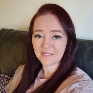 Katie Louise Marsden's avatar