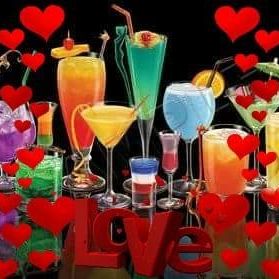 Rebecca Pugh's avatar