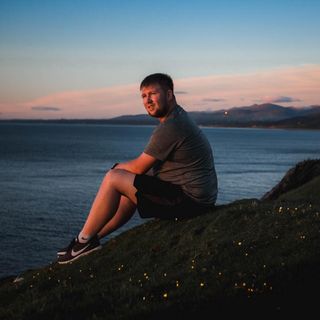 Lewis Marston's avatar