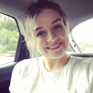 Laura Williams's avatar