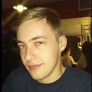 Ashley Wood's avatar