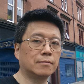 Simon Tang's avatar