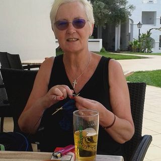 Sue Collier's avatar