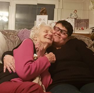 Debs Stewart Goodall's avatar