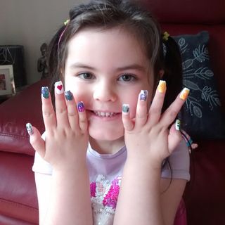 Moira Mccarry's avatar