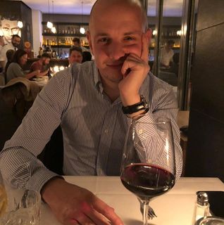 Warren Williams's avatar