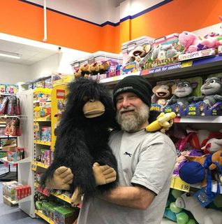 Leslie Dunn's avatar