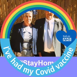 Helen Miller's avatar