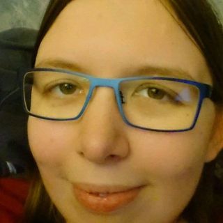 Lauren Gore's avatar