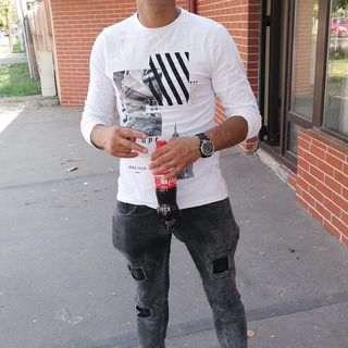 Robert Dobre's avatar