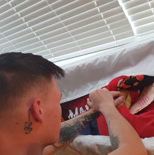 Ethan Holmes's avatar