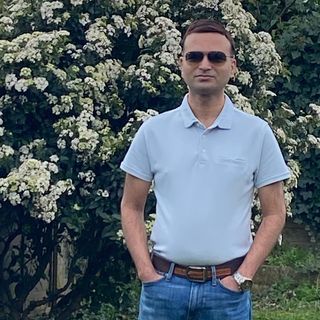 Amit More's avatar