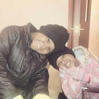 Precious Makonese's avatar