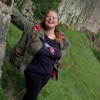 Holly Jenkins's avatar