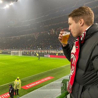 James Moore's avatar