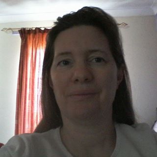Fiona Dewett's avatar